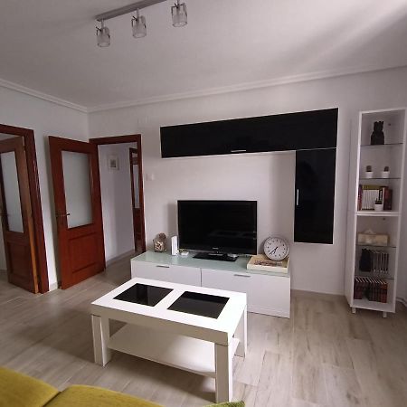 Piso San Roque 3 Hab Cerca Del Centro Y Universidad Daire Santander Dış mekan fotoğraf