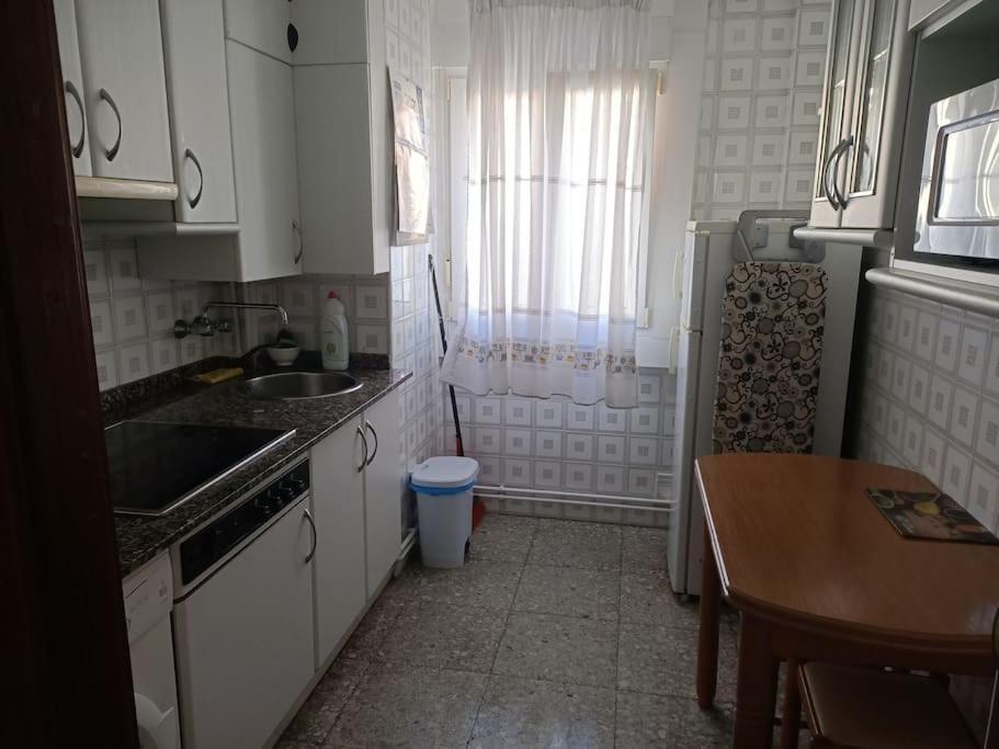 Piso San Roque 3 Hab Cerca Del Centro Y Universidad Daire Santander Dış mekan fotoğraf