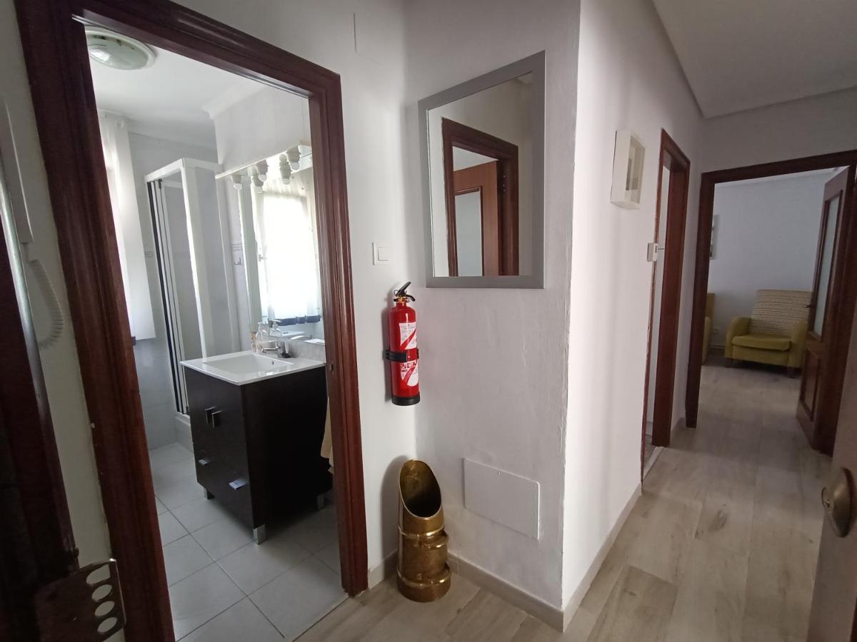 Piso San Roque 3 Hab Cerca Del Centro Y Universidad Daire Santander Dış mekan fotoğraf