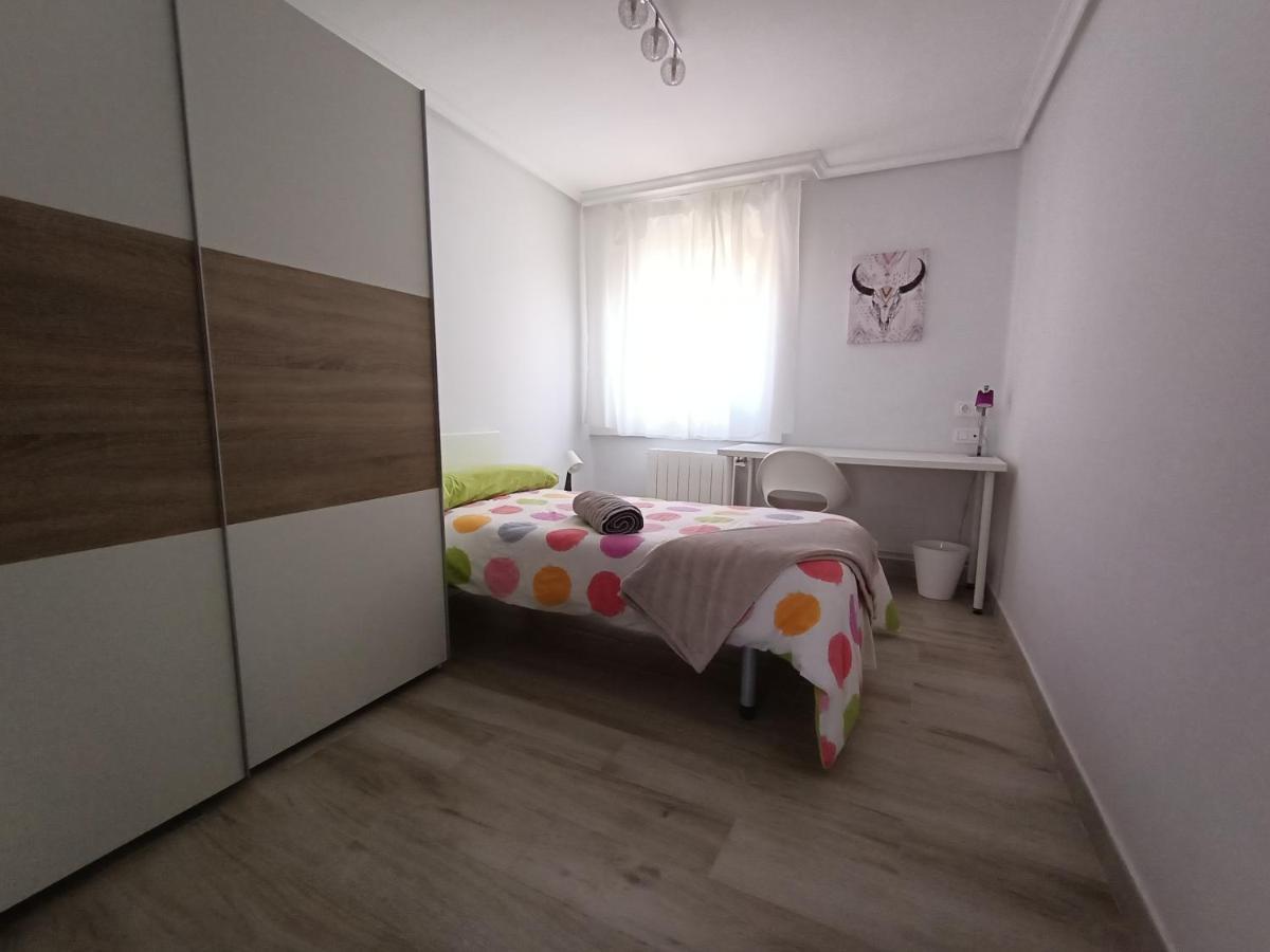 Piso San Roque 3 Hab Cerca Del Centro Y Universidad Daire Santander Dış mekan fotoğraf