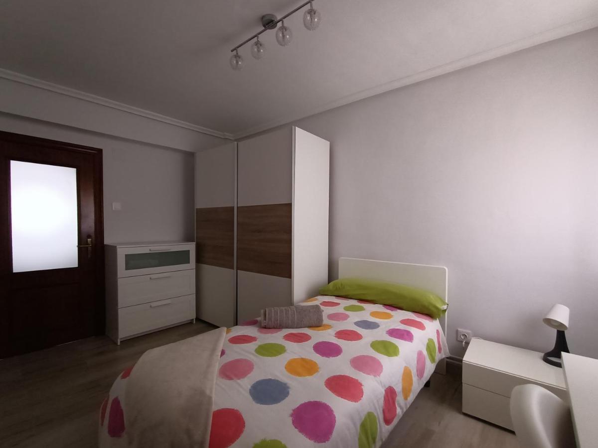 Piso San Roque 3 Hab Cerca Del Centro Y Universidad Daire Santander Dış mekan fotoğraf